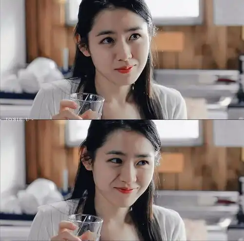 孙艺珍令人心动的绝美瞬间孙艺珍眼眶含泪,是楚楚可怜美少女