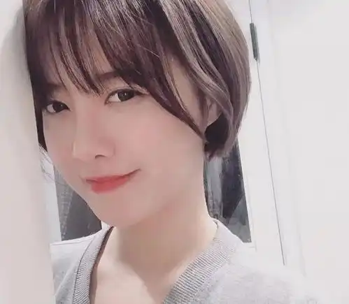 40岁时尚颜值如同少女,盘点2019年冻龄女神top5,你的女神上榜吗