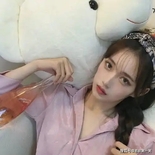 谁又知道你心里其实住着个需要关怀的小孩子呢