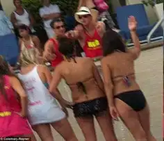 哈里王子出于隐私考虑注销facebook账号