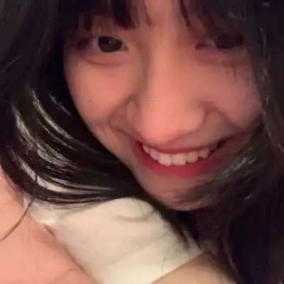 林鲸落甜系女生真人头像懒更.