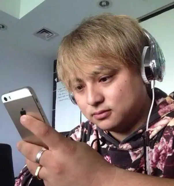 胖子都是潜力股小伙表白被拒后3个月怒减70斤,姑娘后悔了吗