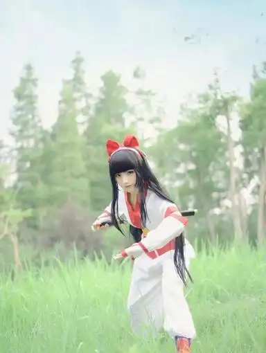 王者荣耀娜可露露cos飞不起来别太勉强自己