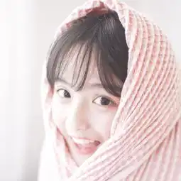 女孩孤身在外要当心最后是啥画风
