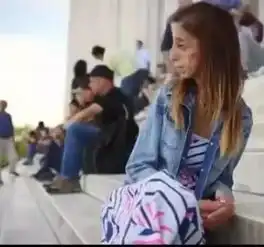 她是世界上最丑的女人,却完成了最华丽的逆袭
