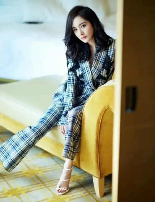 金南珠迷雾造型霸气侧漏国产女星谁是西装女王