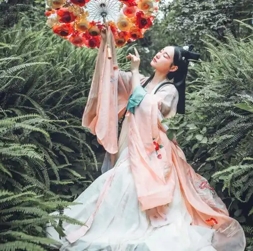 这几个生肖在生活中,生肖鸡女孩一向柔情似水,生肖龙是一个善于观察的星座