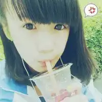 穿校服的女生背景头像微信头像图片大全