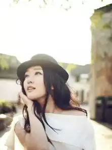 这些明星们千里迢迢来到景德镇,为的是看一眼瓷器