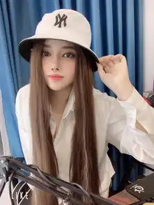 cfm中越越南headhunter美女经理mini采访期待与中国顶尖强队交手