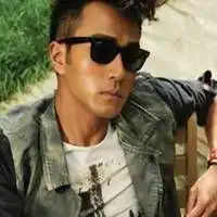 刘恺威头像成熟帅气刘恺威头像图片