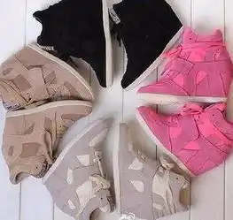 女人最最丑的11款鞋子,有钱也别买你还敢穿吗