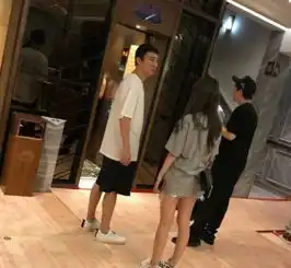 王思聪房祖名私下关系怎么样
