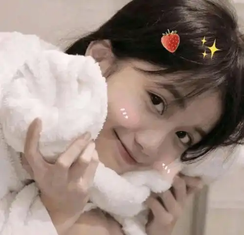 仙气粉色女生头像天鹅颈