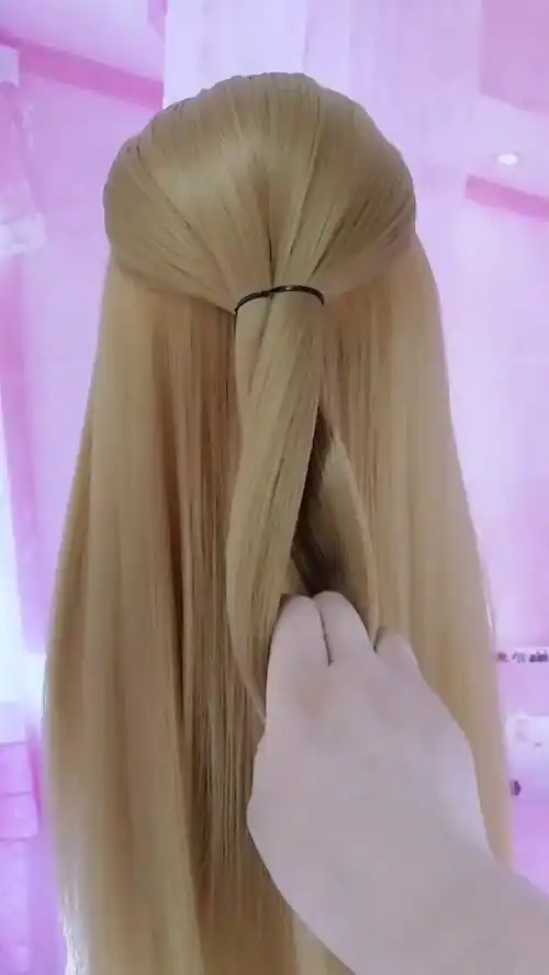 新娘编发新娘鲜花造型,简约欧美风,时尚又仙,超美