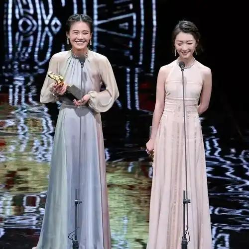 马思纯明明很美,看起来却不太灵光,马思纯女孩要怎么告别土气