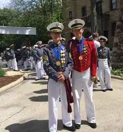 美国留学网3月24日圣约翰西北军校招生今年开始招女生呦