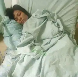 28岁女子担谷从4楼摔下瘫痪,从百色辗转到高明求医