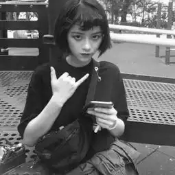 快手清晰头像女生别看