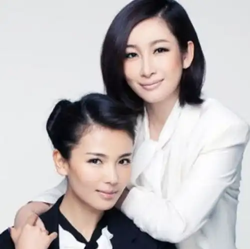 秦海璐2次给刘涛脸色看,女星的闺蜜情在真人秀中原形毕露