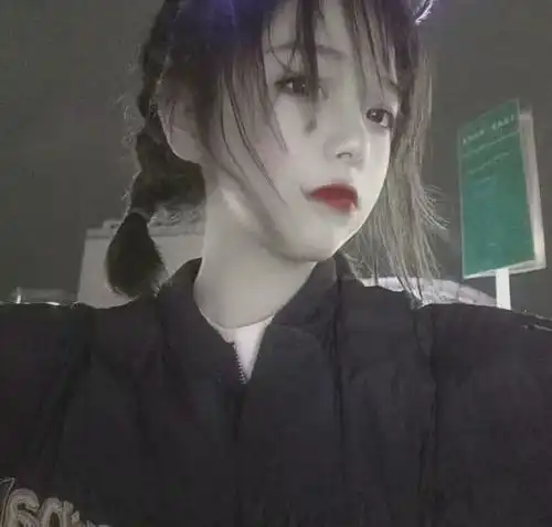 女人敢叫你以下的称呼,是爱你到不能自拔了,特别第二个