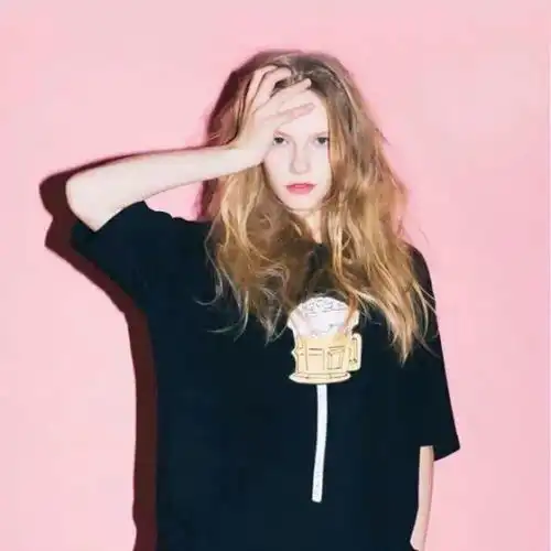 美女做头像的图片欧美