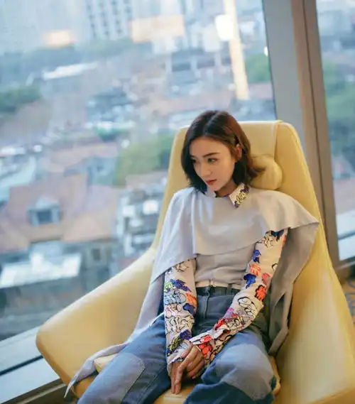 耿直女孩袁姗姗成名史,以及全网黑事件始末