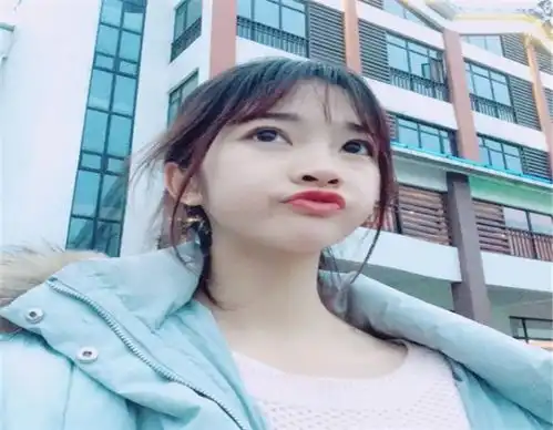 上学时没被男生追过看到穿校服的次惑小仙女,终于明白了缘由