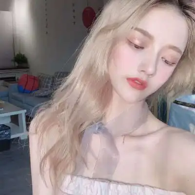 堆糖部位女头锁骨露肩精致性感女生头像2020