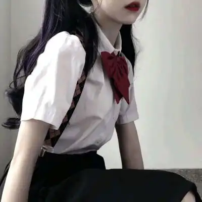 平胸照片不照脸图真实衬衫平胸头像