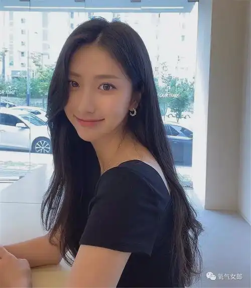 美女写真集甜美动人,身材完美