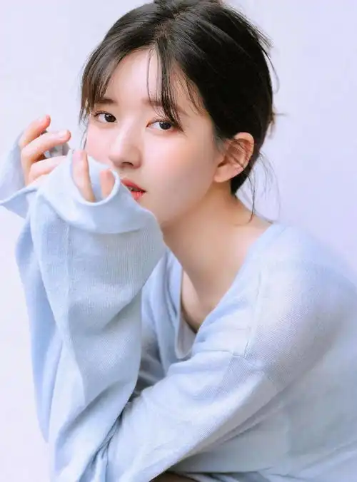 果然,圆脸女生都太假了