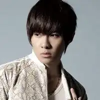 唐禹哲头像高清图片大全名人唐禹哲真人头像大图下载