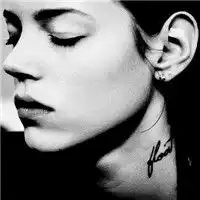 我的愁绪你不懂灰色伤感系女生头像