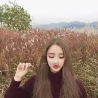 微信头像女高冷黑白凤姐