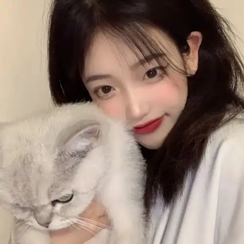 女生头像有秋天氛围感的头像