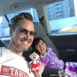 谁家小公主爸爸3混血小美女夏天海量私照