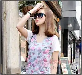 甜美女孩街拍秀秀出清新靓丽感