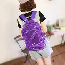 qq头像背着书包戴了帽子的所有女生头像