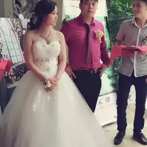 化妆师郑艳婚纱摄影新娘跟妆