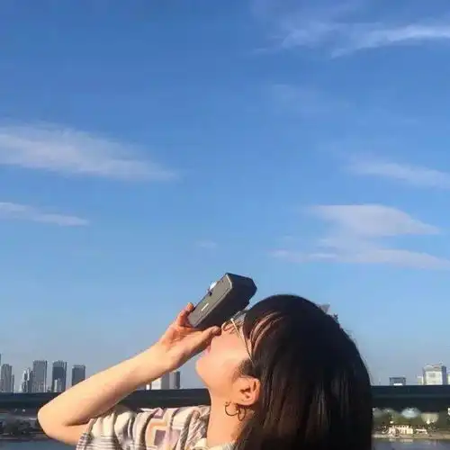 超可的微信女生头像