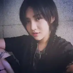 像天使一样帅气的卓一