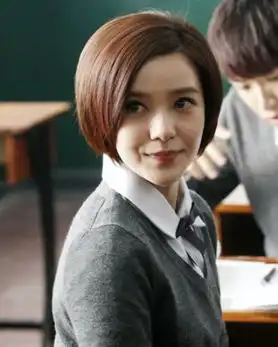 小时代郭采洁杨幂演绎都市摩登女郎妆