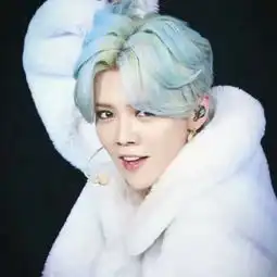 鹿晗头像带字带字的吃西瓜的鹿晗头像