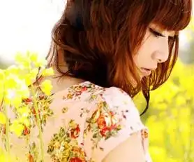 急求三姐妹网名和头像