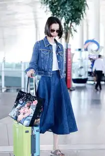 杜鹃不愧是名模,睡袍内衣齐上阵,却依旧是那个高冷禁欲系女神