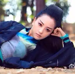 她自卑后成结婚狂,曾演戏险被火烧,至今单身