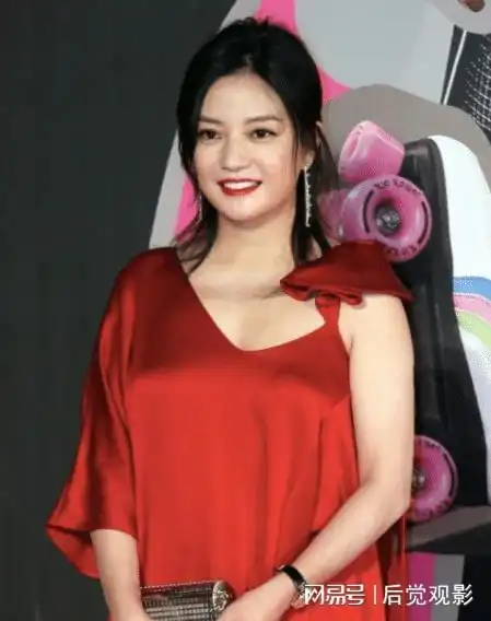 蒋欣的大体格子范冰冰的黑胳肢窝,女明星那些不可言说的痛