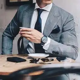 穿正装的男生,就是行走的毒药