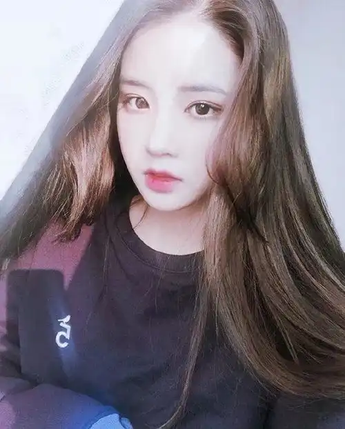 女头像网红邵新涯